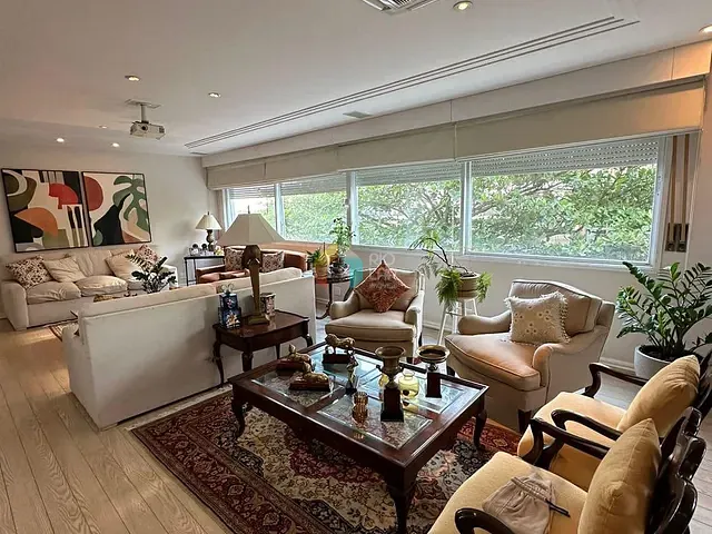 Apartamento com 202m² 4 quartos e 3 banheiros, à venda, no bairro Ipanema em Rio de Janeiro