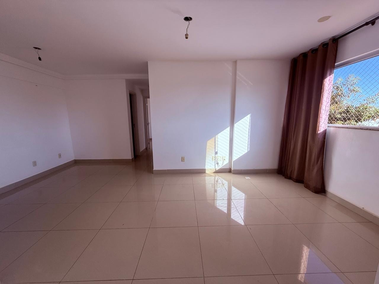 Apartamento à venda com 2 quartos, 57m² - Foto 3
