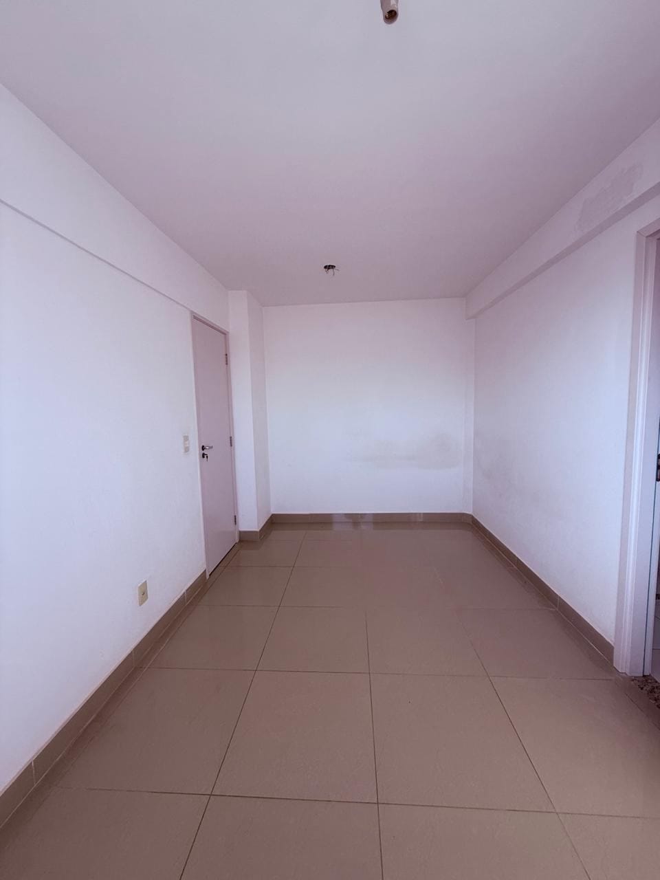 Apartamento à venda com 2 quartos, 57m² - Foto 11