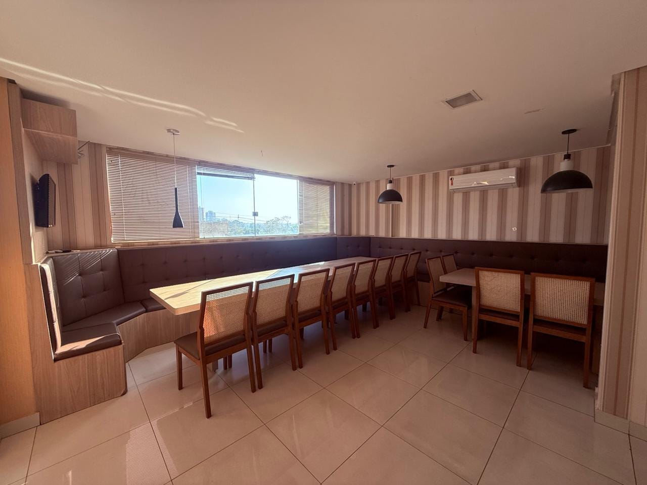 Apartamento à venda com 2 quartos, 57m² - Foto 17