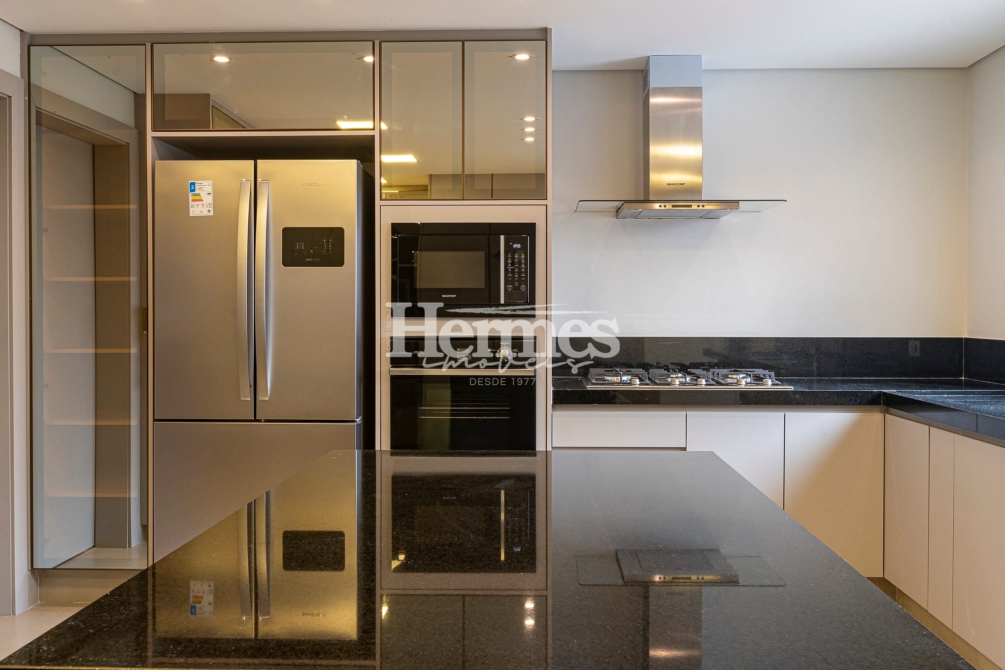 Apartamento, 3 quartos, 200 m² - Foto 3