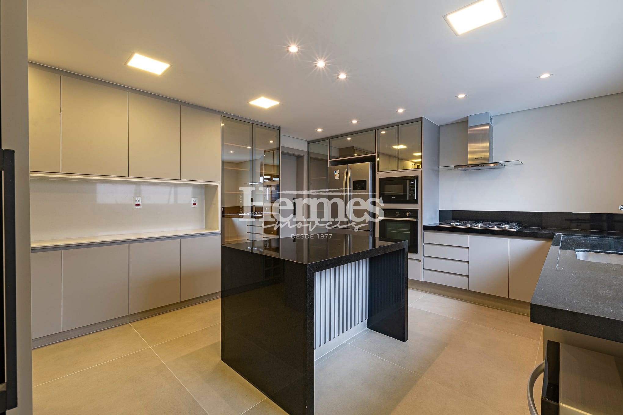 Apartamento, 3 quartos, 200 m² - Foto 6