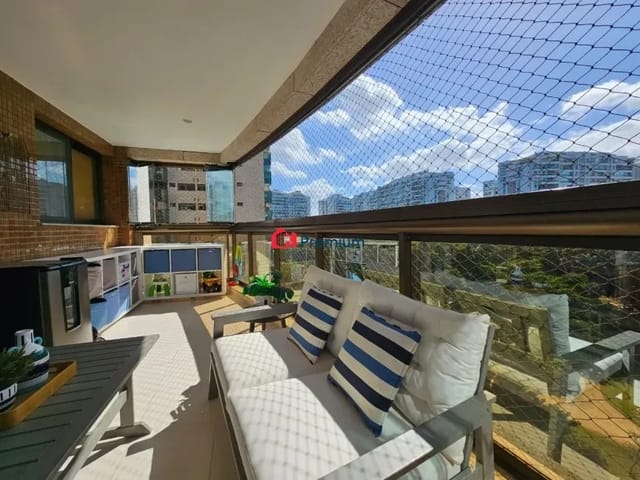Apartamento 4 quartos e 4 banheiros, à venda, no bairro Barra da Tijuca em Rio de Janeiro