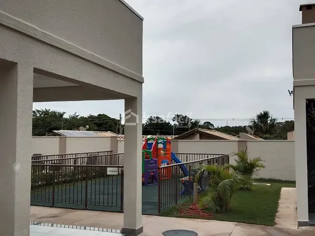 Apartamento com 65m² 2 quartos e 1 banheiro, para alugar, no bairro Condominio Castelo de Edimburgo em Campo Grande