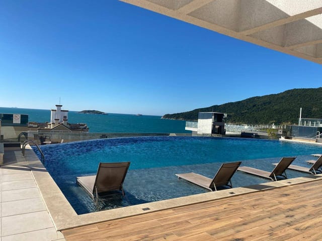 Apartamento com 75m² 2 quartos e 2 banheiros, à venda, no bairro Ingleses do Rio Vermelho em Florianópolis