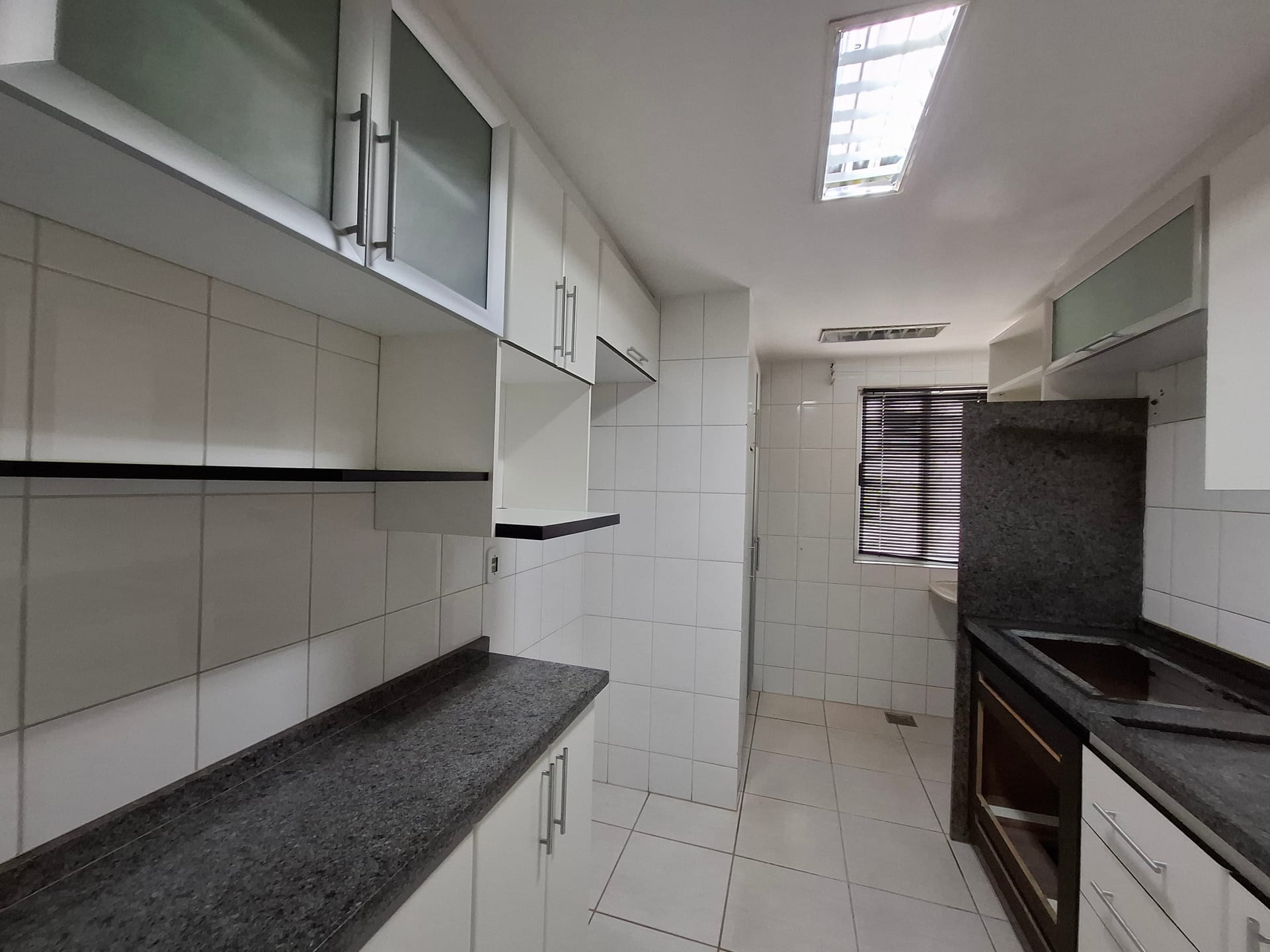 Apartamento à venda com 2 quartos, 62m² - Foto 14