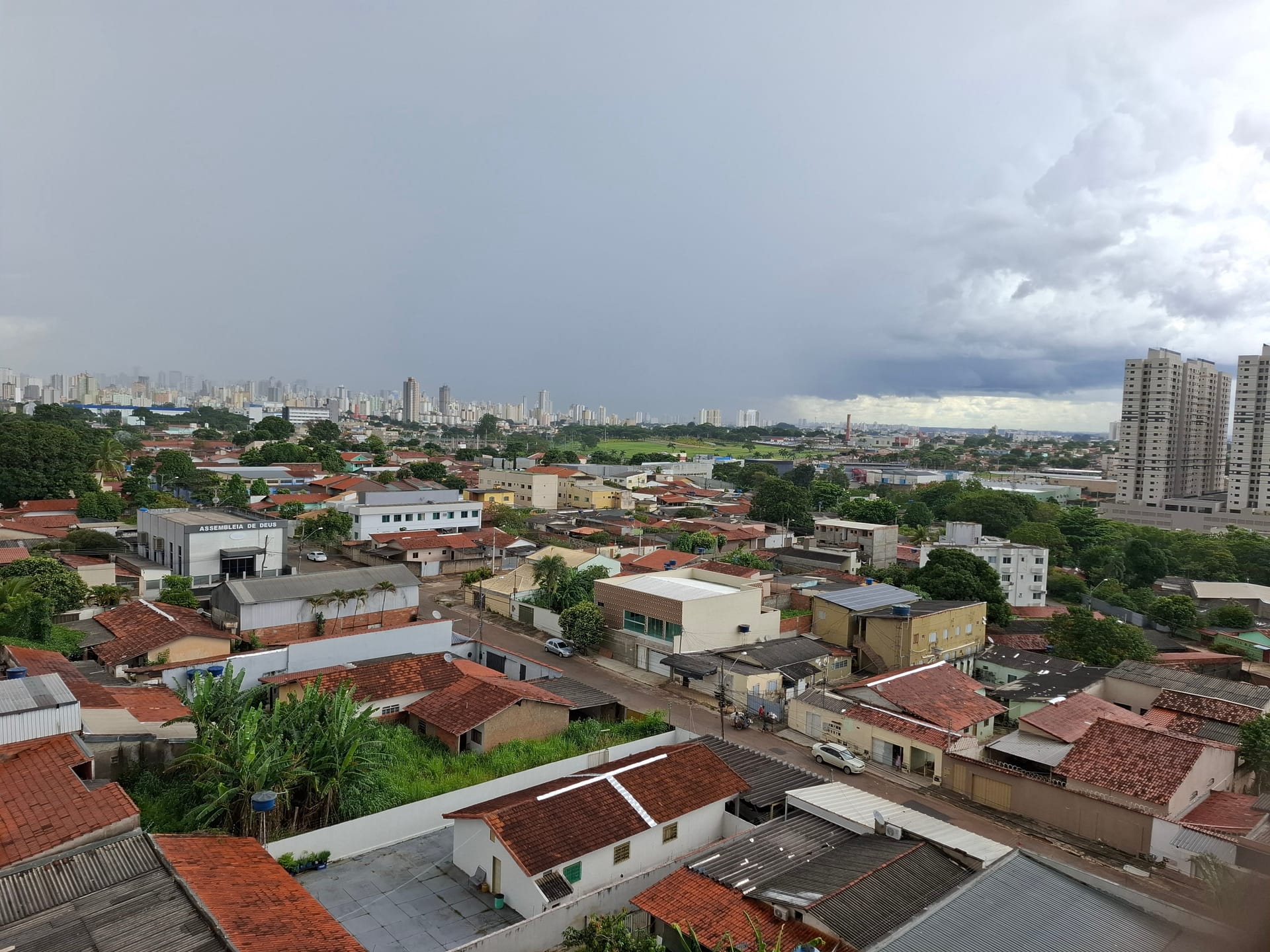 Apartamento à venda com 2 quartos, 62m² - Foto 9