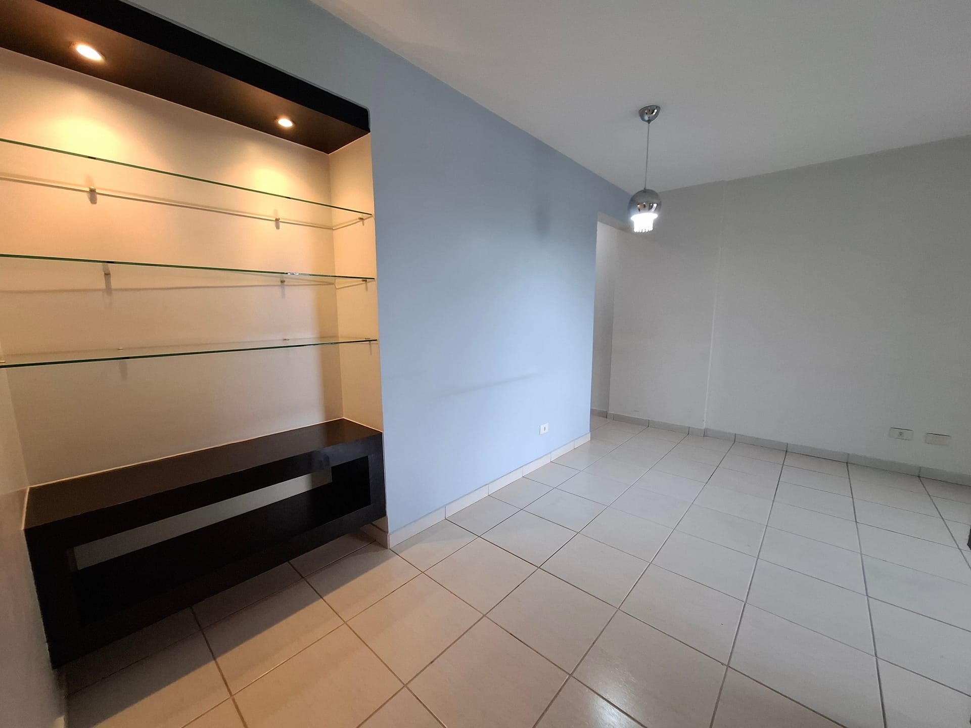 Apartamento à venda com 2 quartos, 62m² - Foto 11