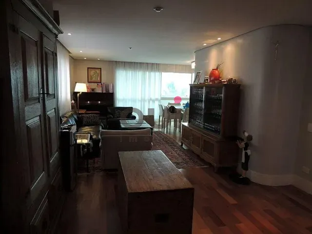 Apartamento 3 quartos e 3 banheiros, à venda, no bairro Campo Belo em São Paulo