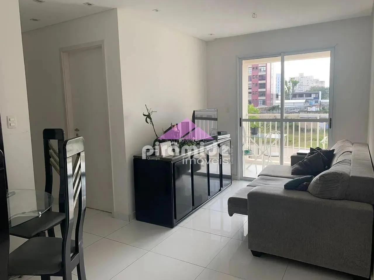 Apartamento, 1 quarto, 58 m² - Foto 1