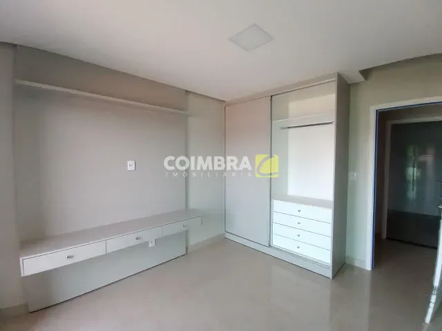 Apartamento com 113m² 3 quartos e 2 banheiros, para alugar, no bairro Elcione Barbalho em Santarém