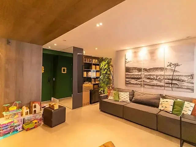 Apartamento com 145m² 3 quartos e 2 banheiros, à venda, no bairro Pinheiros em São Paulo