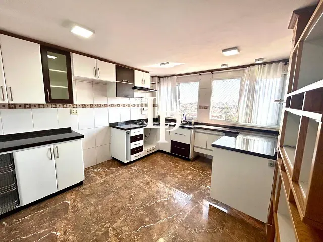Apartamento com 160m² 4 quartos e 3 banheiros, à venda, no bairro Santa Maria em São Caetano do Sul