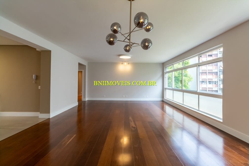 Apartamento, 3 quartos, 203 m² - Foto 1
