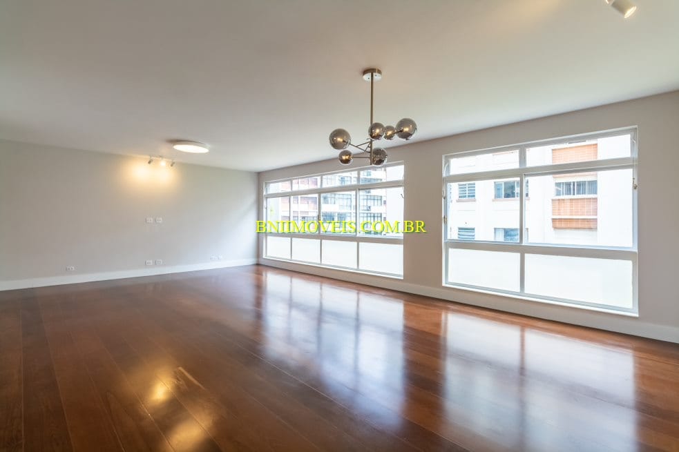 Apartamento, 3 quartos, 203 m² - Foto 2