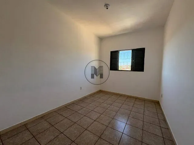 Apartamento 2 quartos e 1 banheiro, para alugar, no bairro Pedregulho em Guaratinguetá