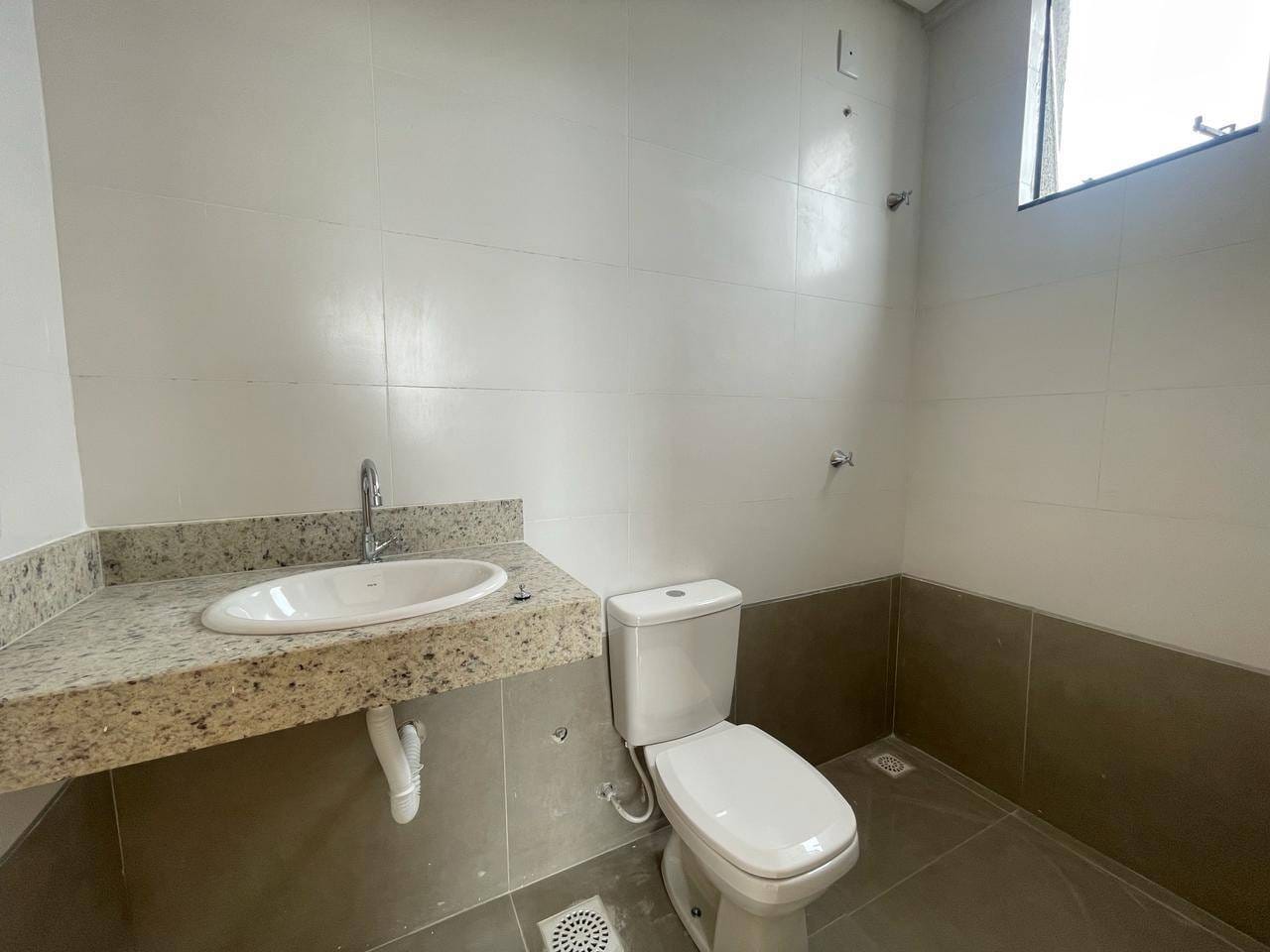 Apartamento à venda com 3 quartos, 72m² - Foto 4