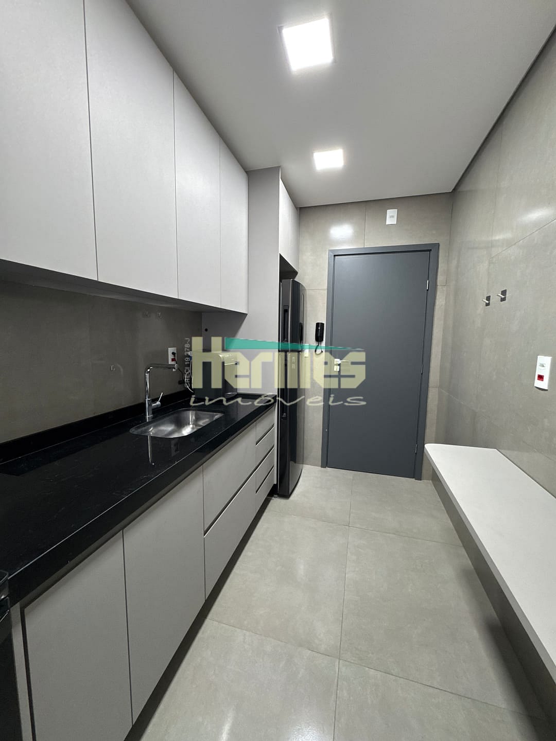 Apartamento à venda e aluguel com 3 quartos, 91m² - Foto 8