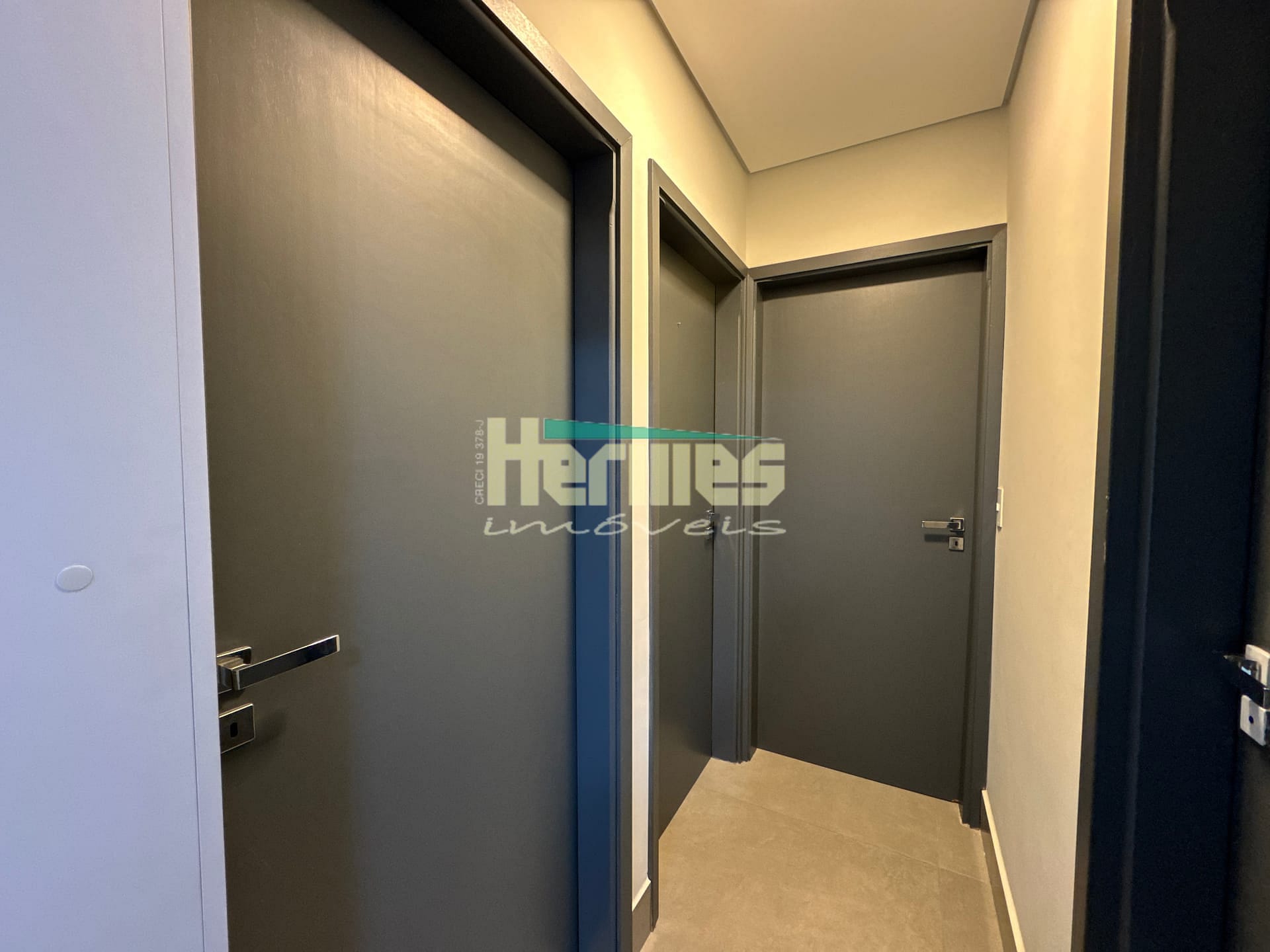 Apartamento à venda e aluguel com 3 quartos, 91m² - Foto 11