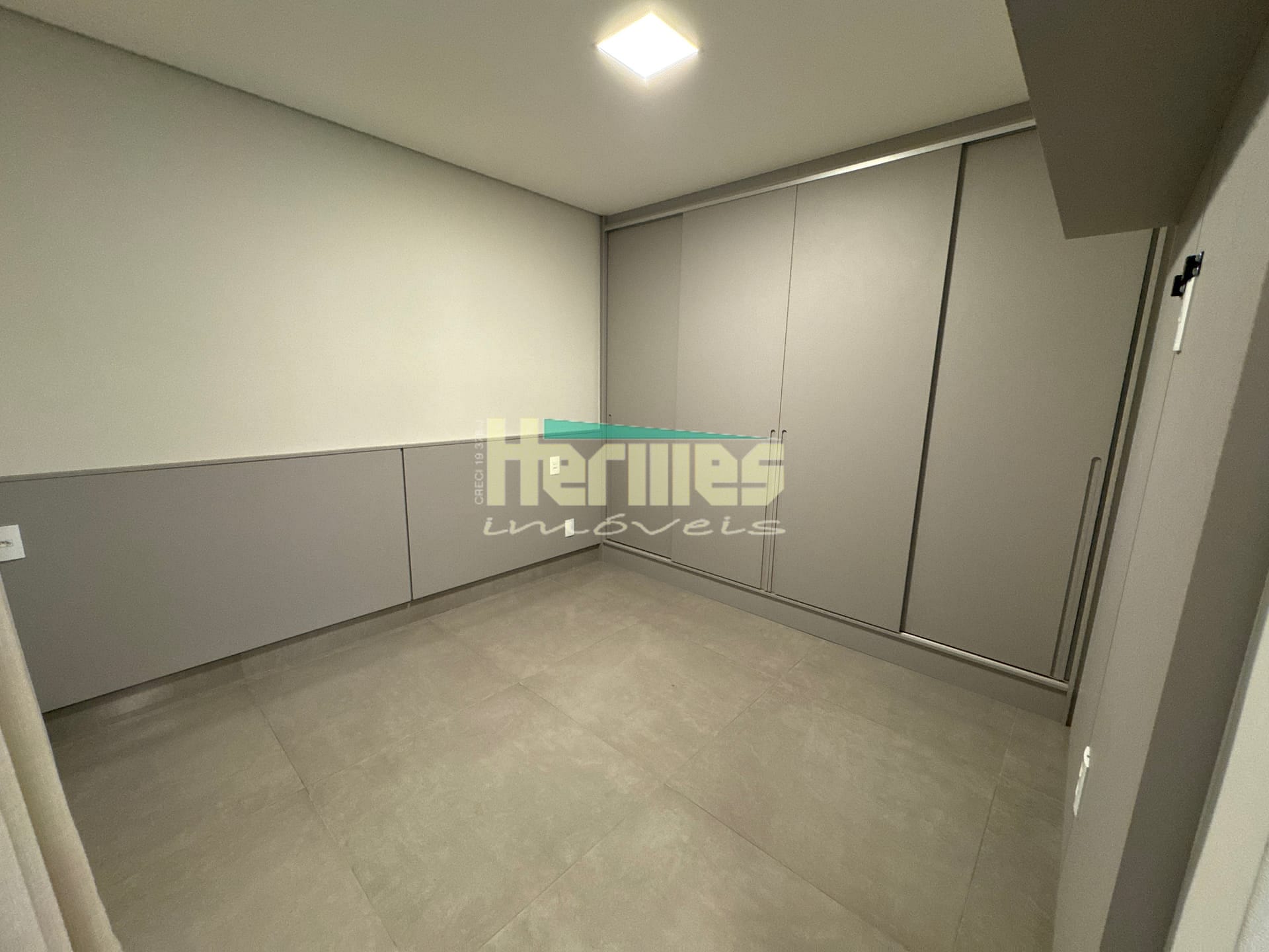 Apartamento à venda e aluguel com 3 quartos, 91m² - Foto 23