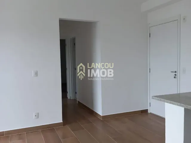Apartamento 2 quartos e 1 banheiro, à venda, no bairro Cidade Luiza em Jundiaí