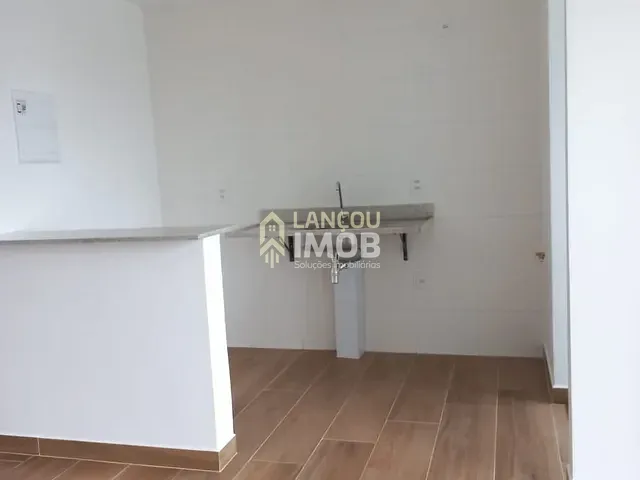 Apartamento 2 quartos e 1 banheiro, à venda, no bairro Cidade Luiza em Jundiaí