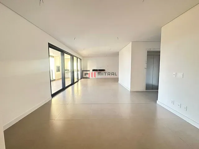 Apartamento 3 quartos e 5 banheiros, à venda, no bairro Gleba Fazenda Palhano em Londrina