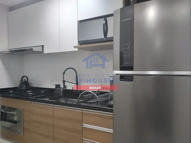 Apartamento com 56m² 2 quartos e 1 banheiro, à venda, no bairro Pedro Moro em São José dos Pinhais