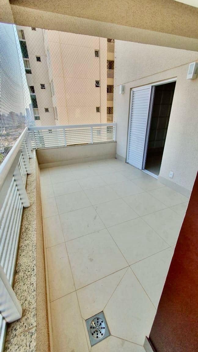 Apartamento à venda com 3 quartos, 116m² - Foto 10