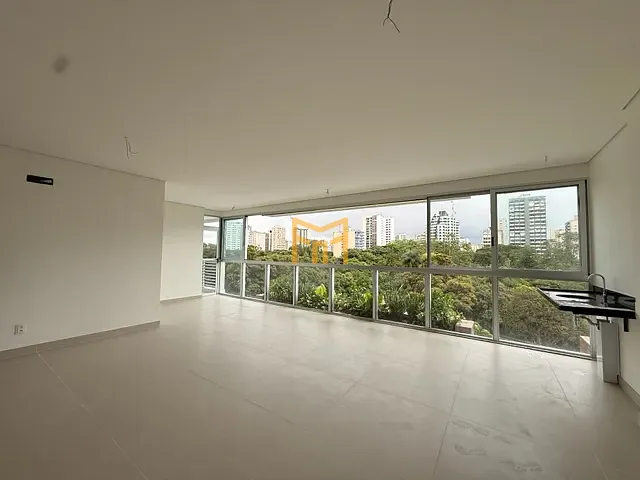 Apartamento 3 quartos e 5 banheiros, à venda, no bairro Batista Campos em Belém