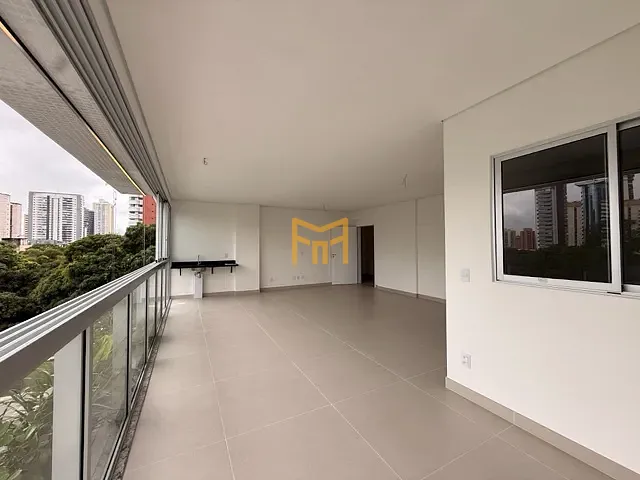 Apartamento 3 quartos e 5 banheiros, à venda, no bairro Batista Campos em Belém