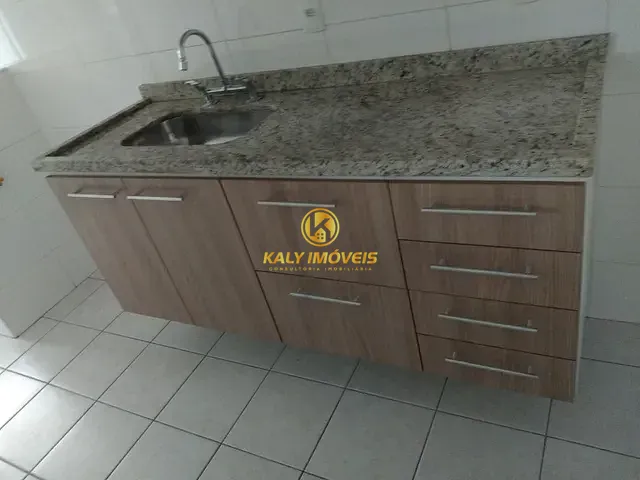 Apartamento 2 quartos e 2 banheiros, para alugar, no bairro Santa Paula em São Caetano do Sul