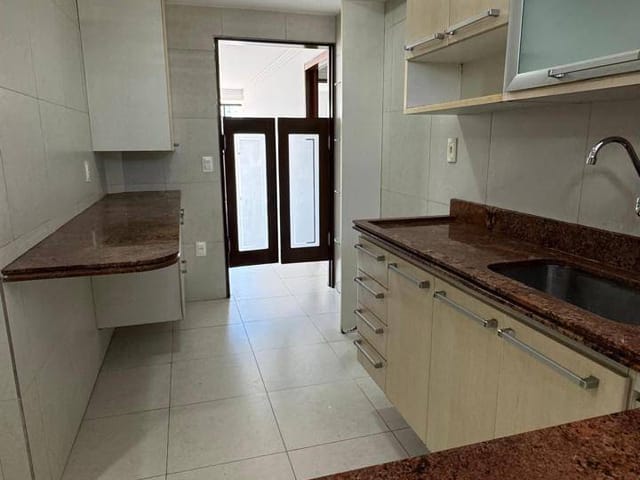 Apartamento 2 quartos e 2 banheiros, à venda, no bairro Brisamar em João Pessoa