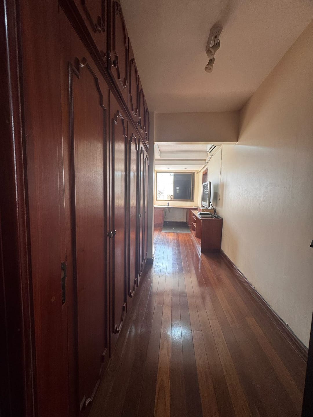 Apartamento à venda com 4 quartos, 298m² - Foto 14