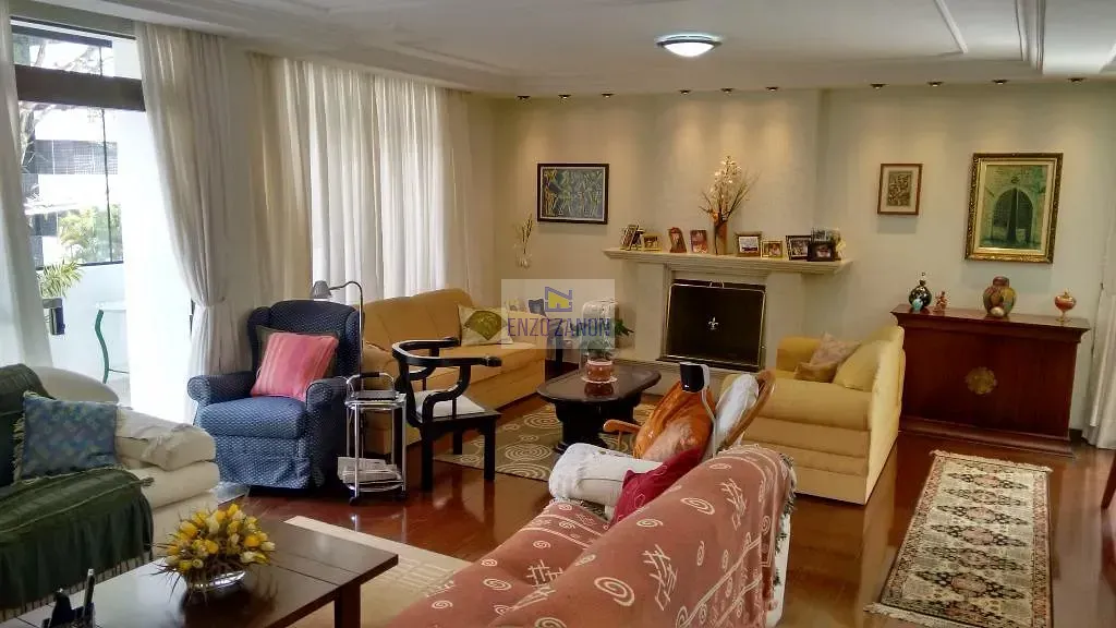 Apartamento, 4 quartos, 228 m² - Foto 1