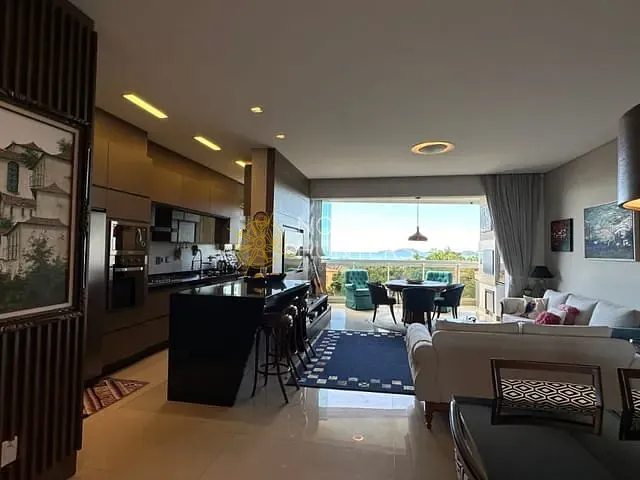 Apartamento com 170m² 3 quartos e 4 banheiros, à venda, no bairro Jurerê em Florianópolis