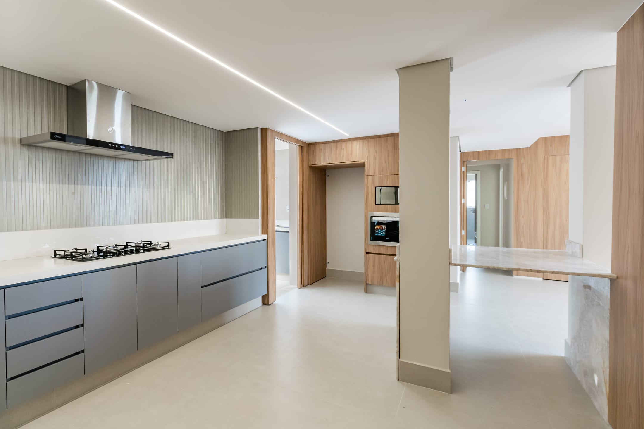 Apartamento à venda com 3 quartos, 125m² - Foto 8