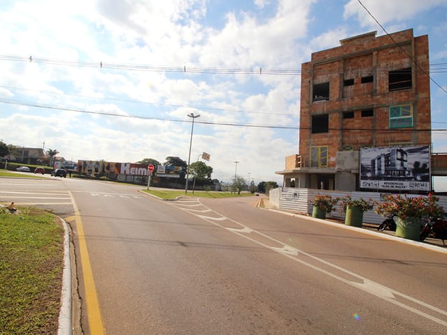 Apartamento com 91m² 3 quartos e 1 banheiro, à venda, no bairro Uvaranas em Ponta Grossa