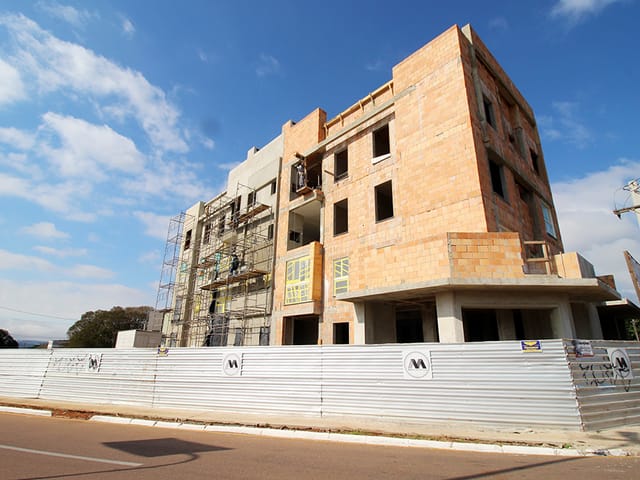 Apartamento com 91m² 3 quartos e 1 banheiro, à venda, no bairro Uvaranas em Ponta Grossa