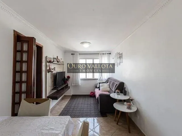 Apartamento 2 quartos e 1 banheiro, à venda, no bairro Brás em São Paulo