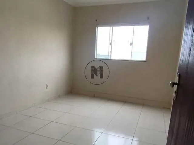 Apartamento 2 quartos e 1 banheiro, para alugar, no bairro Centro em Potim