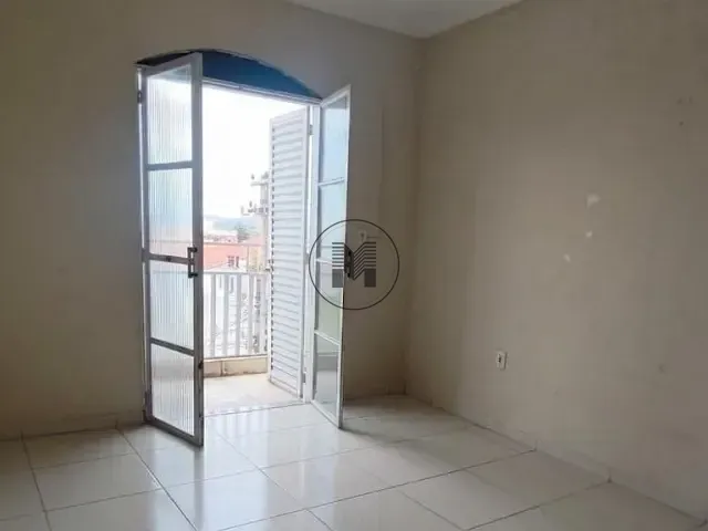 Apartamento 2 quartos e 1 banheiro, para alugar, no bairro Centro em Potim