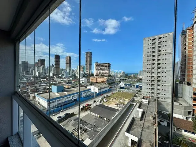 Apartamento com 79m² 2 quartos e 3 banheiros, à venda, no bairro Tabuleiro dos Oliveiras em Itapema