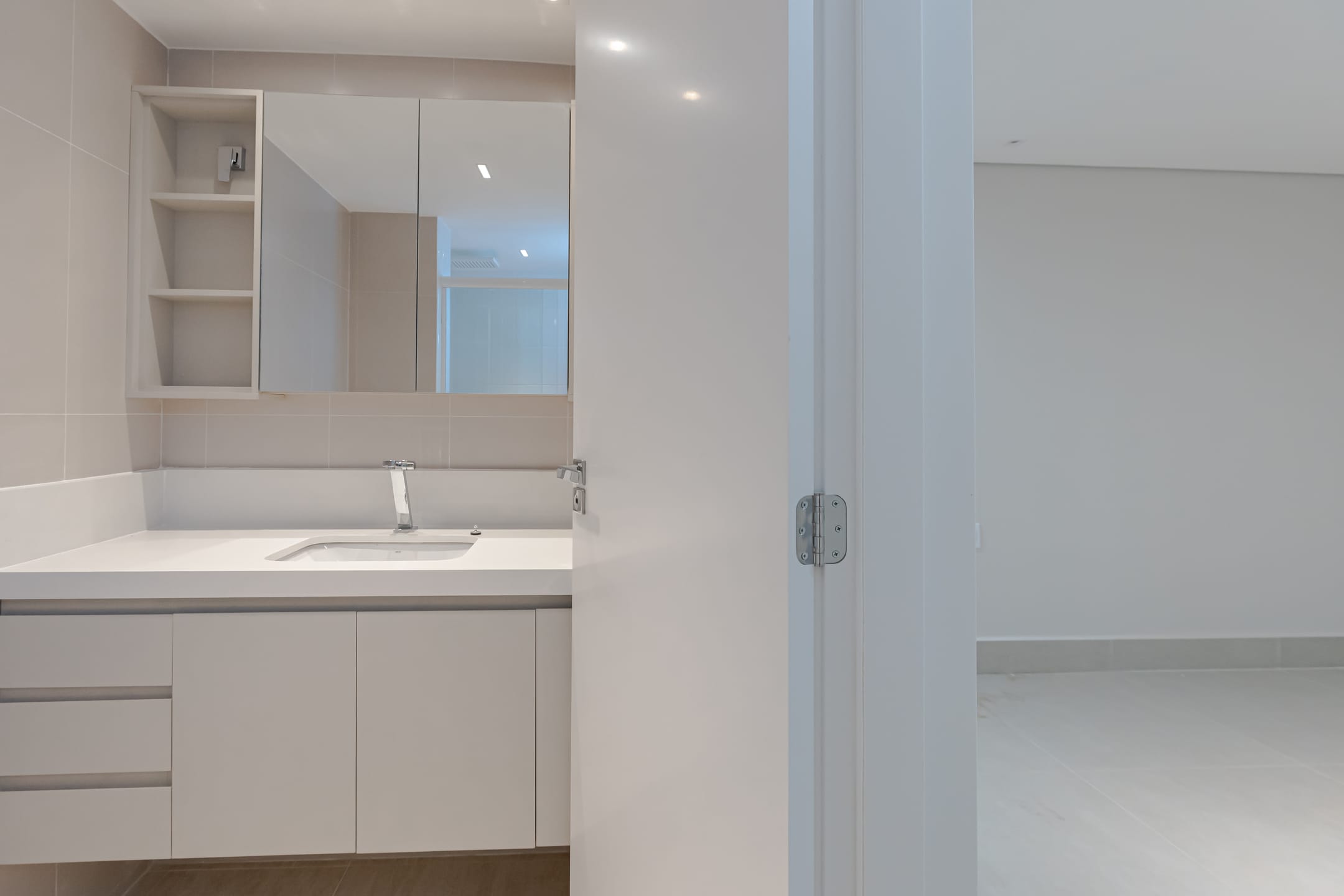 Apartamento à venda com 3 quartos, 122m² - Foto 23