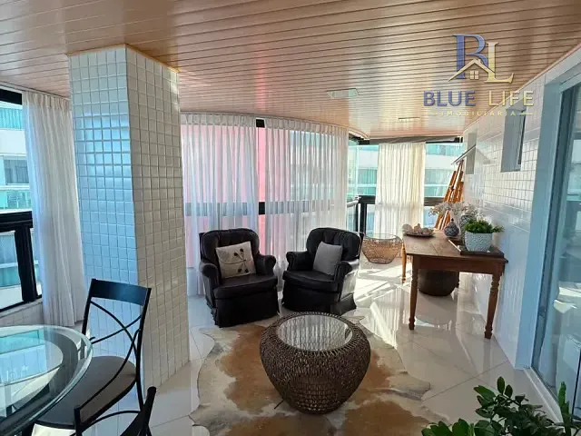 Apartamento 4 quartos e 3 banheiros, à venda, no bairro Praia de Itaparica em Vila Velha