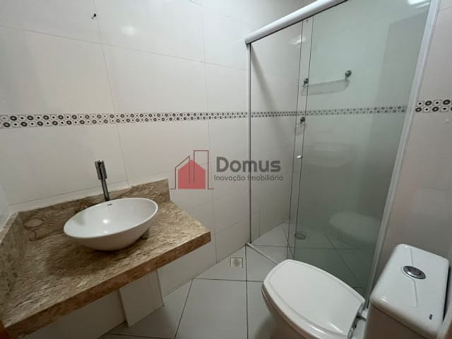 Apartamento à venda ou para alugar, no bairro Santana em Pindamonhangaba