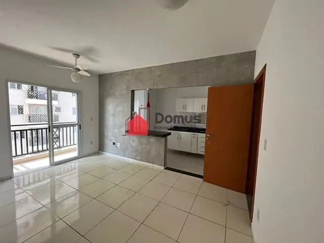 Apartamento à venda ou para alugar, no bairro Santana em Pindamonhangaba