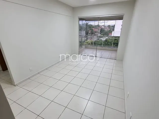 Apartamento 2 quartos e 1 banheiro, para alugar, no bairro Parque Amazônia em Goiânia