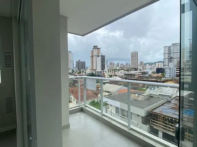 Apartamento 2 quartos e 3 banheiros, à venda, no bairro Perequê em Porto Belo