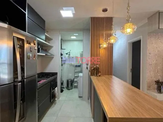 Apartamento 2 quartos e 2 banheiros, à venda, no bairro Nossa Senhora da Vitória em Rua dos Canários
